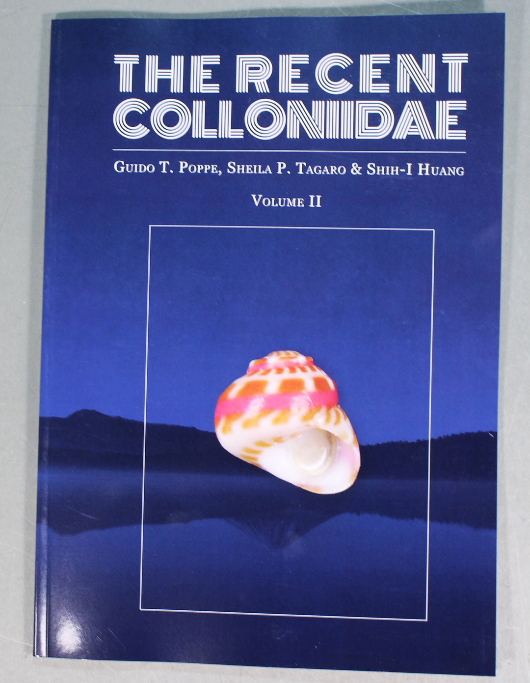 The Recent Colloniidae Volume2 – 鳥羽水族館オンラインショップ